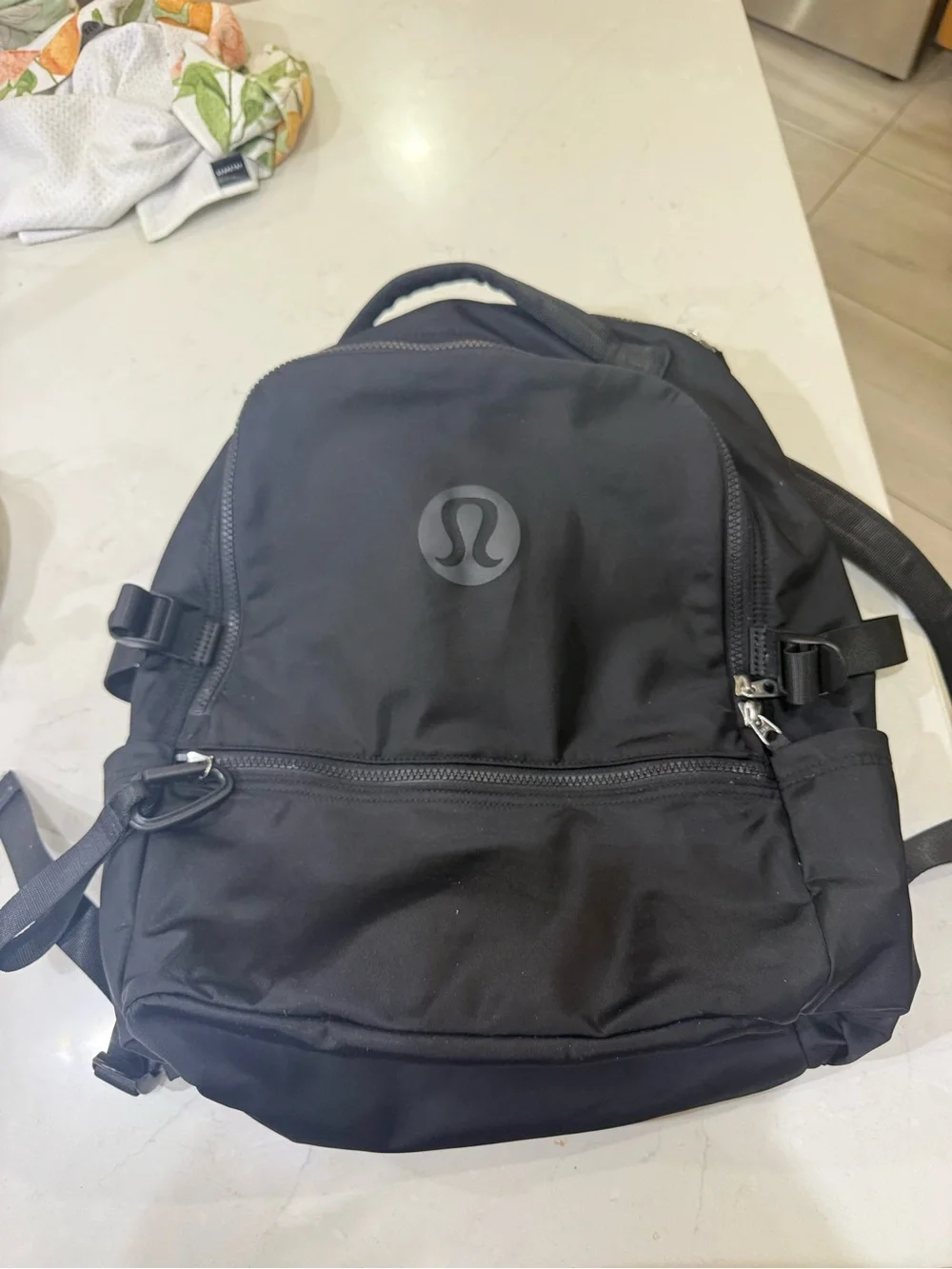 lululemon athletica lululemon black